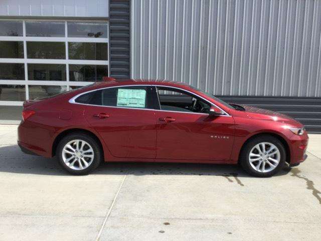 2017 Chevrolet Malibu LT 4dr Sedan